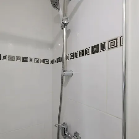 Moderne Hopital Cochin - 13 - 2p - Flat-guest Париж